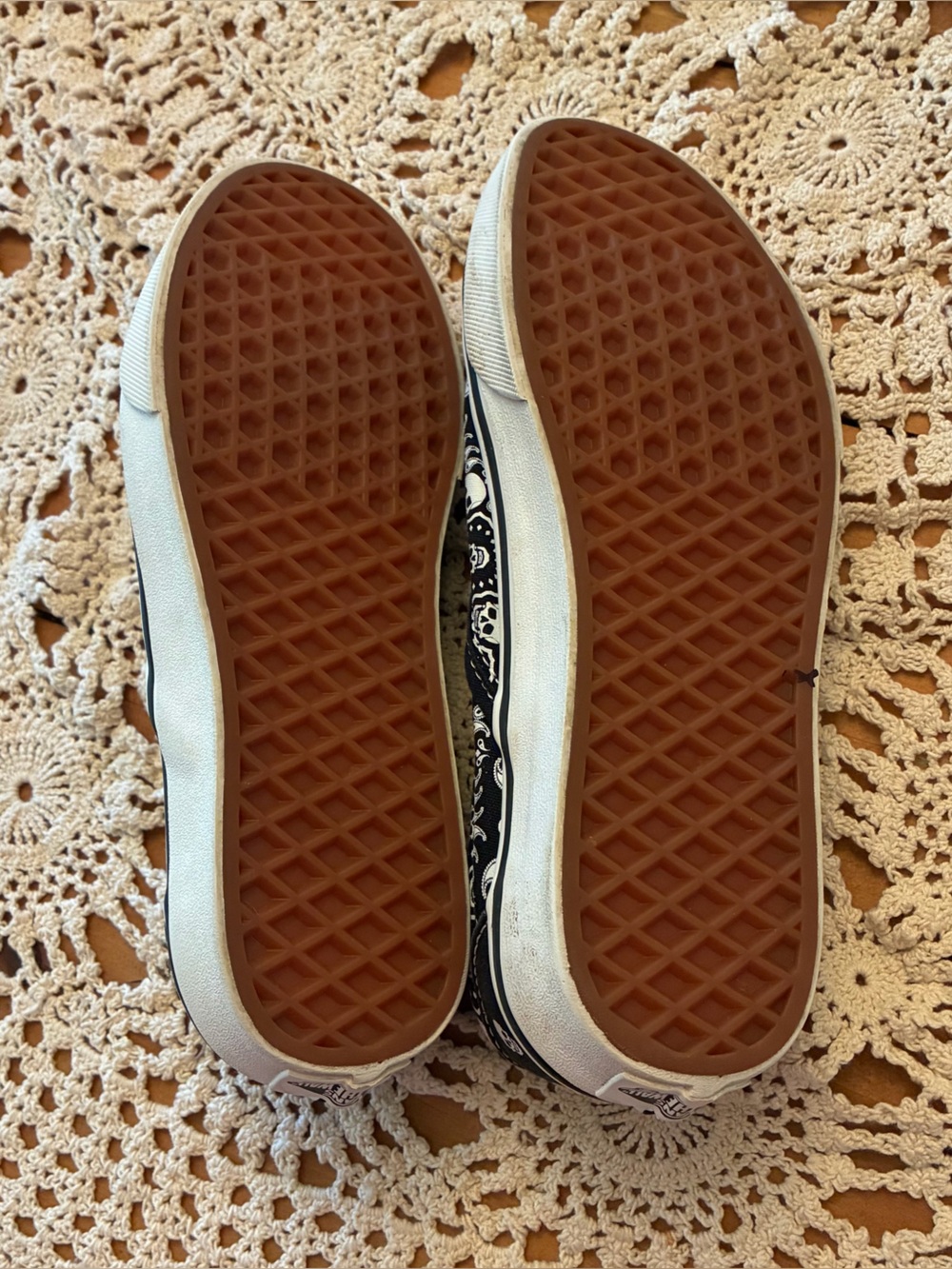 Vans Black and White Slip-On Sneakers with Skull Bandana Print - Picture 8 of 8